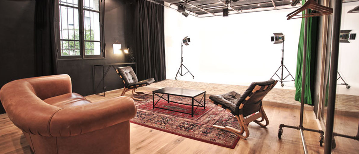 studio de tournage fond blanc
